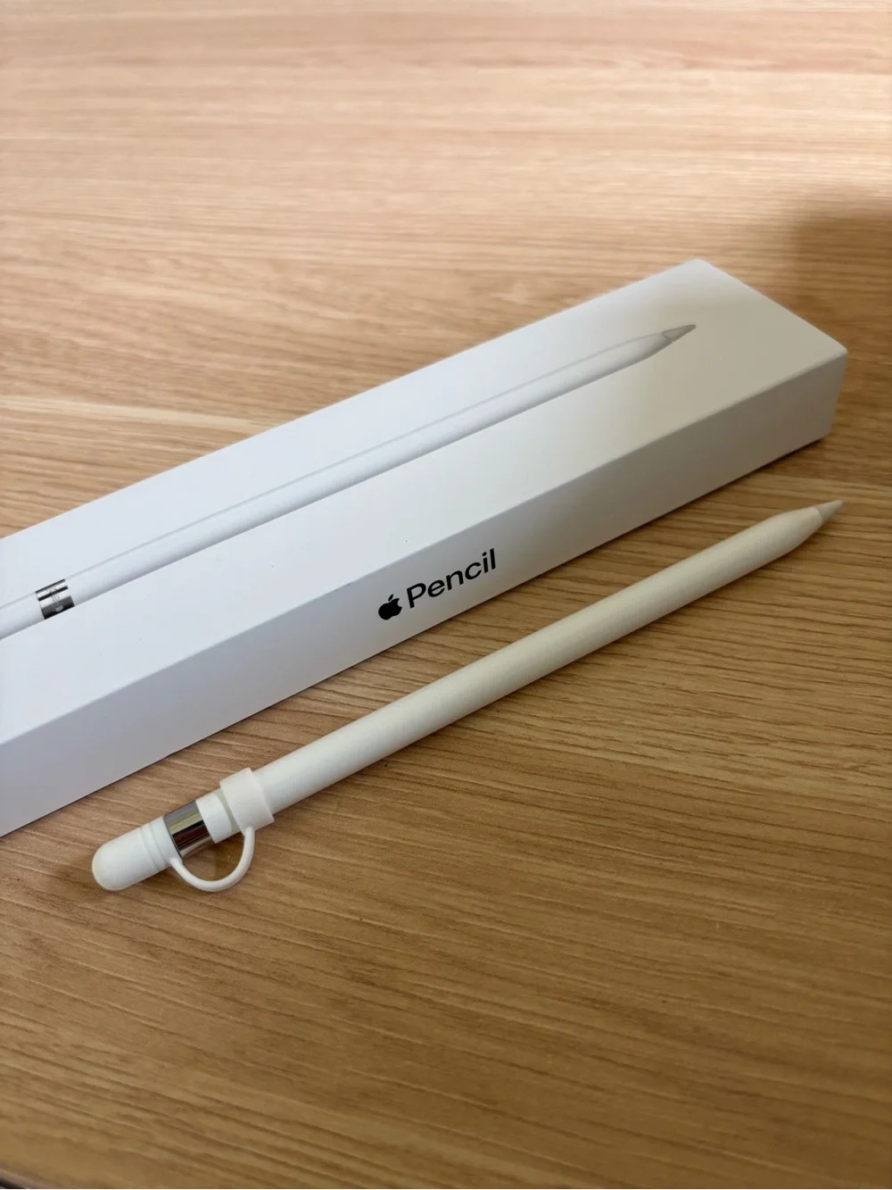 Apple Pencil w/ Rubber Cap